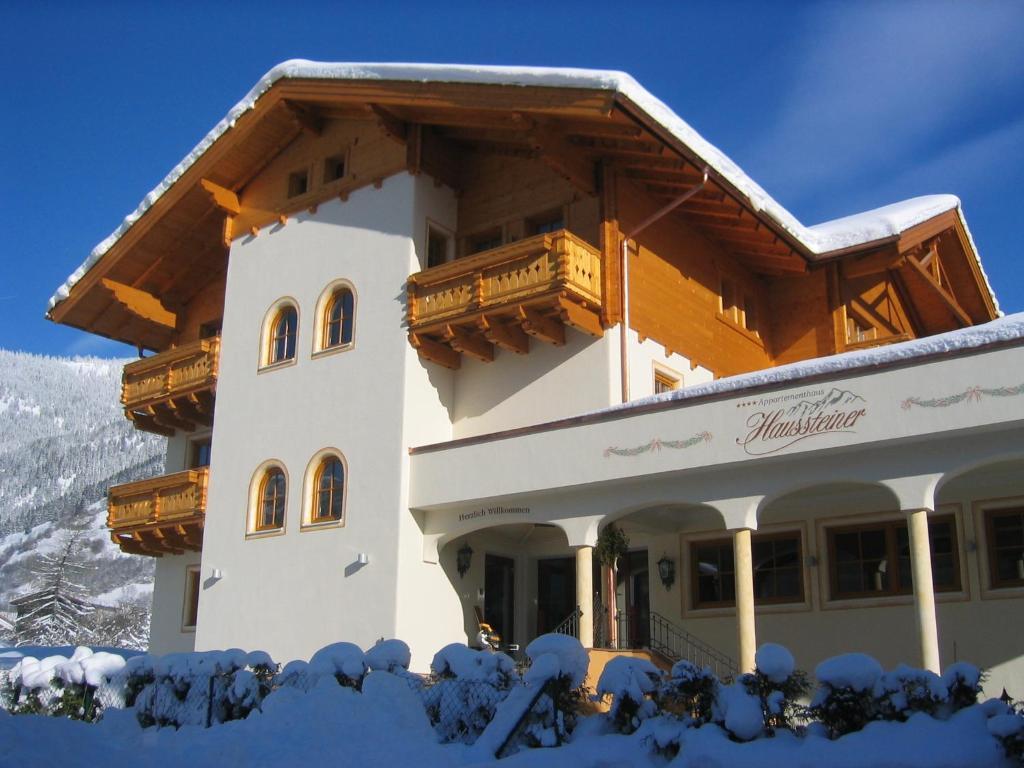 Landhaus & Appartementhaus Haussteiner Дорфгаштайн Экстерьер фото